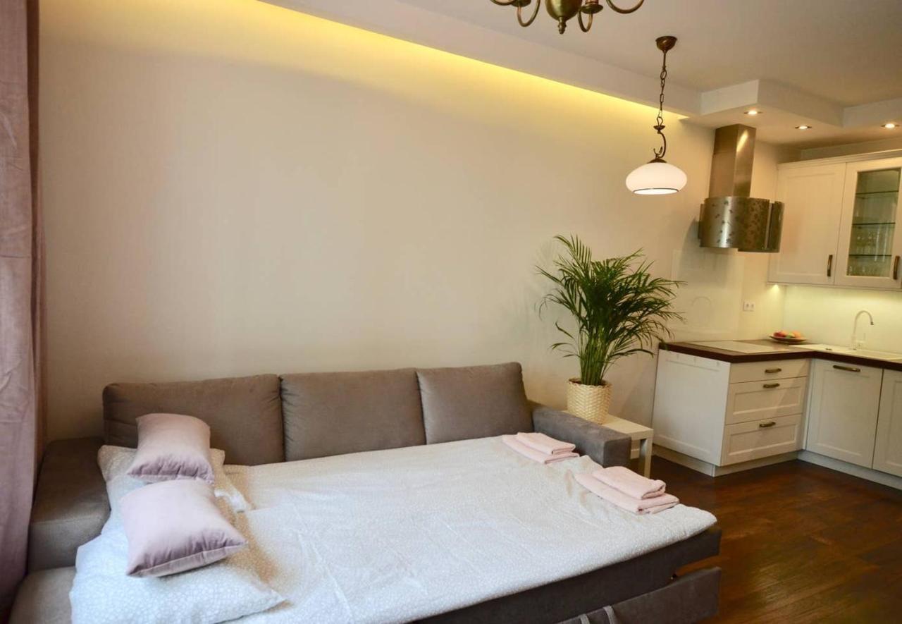 Apartament In The City Center By Jana Pawla II Warsaw Exterior photo